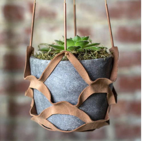 Leather Hanger Basket Macrame Wall Hanging Planter Shelf Decorative Flower Pot Holder Boho Home Decor for Small Plants