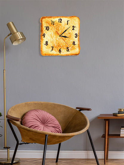 Home Decor Realistic Baked Bread Modern Wall Clock